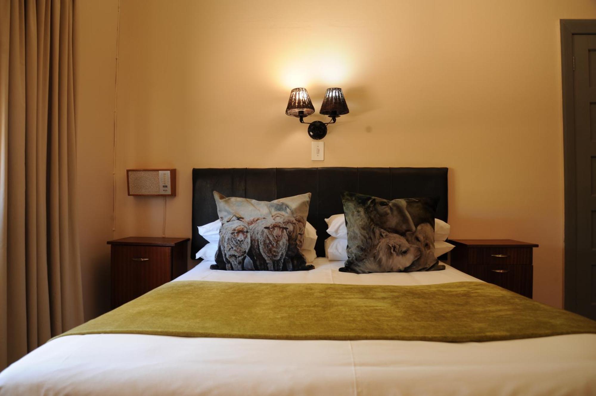 Melton Wold Guest Farm Villa Meltonwold Ruang foto